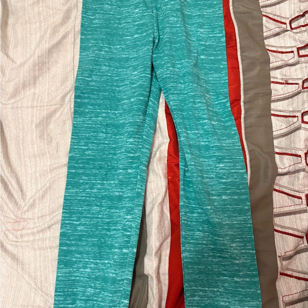 Old Navy Teal Marled Activewear